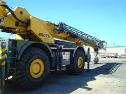 GROVE RT880E