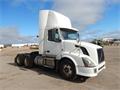 VOLVO VNL Thumbnail 1